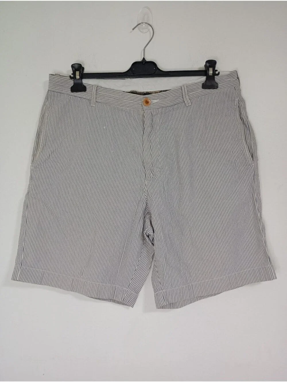 J. Crew Mens Striped 100% Cotton Shorts 34W Gray & White Casual Summer Wear